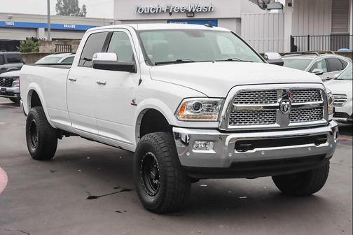 2016 RAM 2500 Laramie