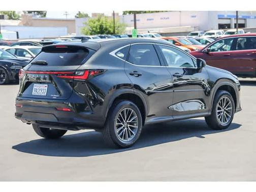 2022 Lexus NX 350h Premium