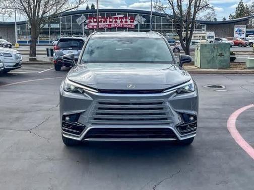 2026 Lexus TX 500h F SPORT Premium