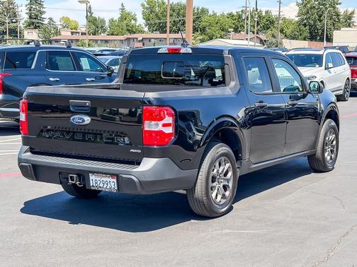 SHADOW BLACK 2022 Ford Maverick XLT