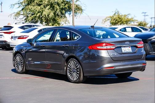2017 Ford Fusion Energi SE Luxury