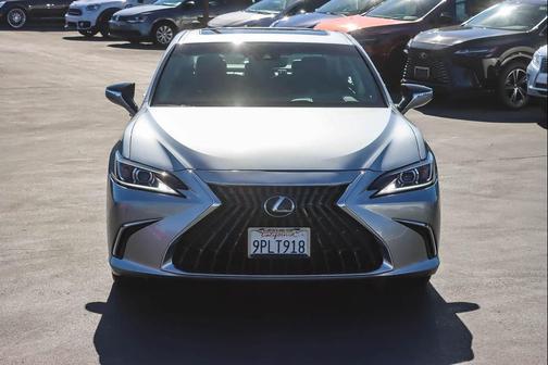 2024 Lexus ES 250 Base