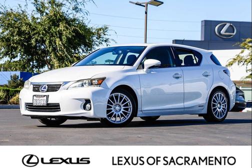 2013 Lexus CT 200h Hybrid
