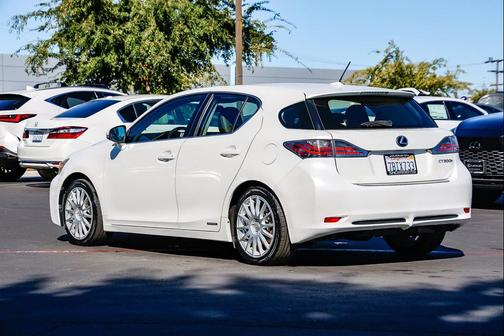 2013 Lexus CT 200h Hybrid