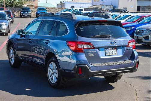 2018 Subaru Outback 2.5i Premium