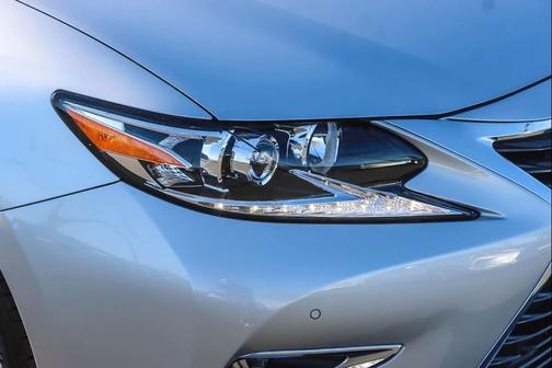 2018 Lexus ES 350 Base