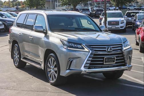 2018 Lexus LX 570 Base