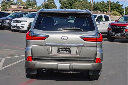 2018 Lexus LX 570 Base