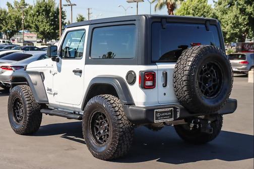 2019 Jeep Wrangler Sport