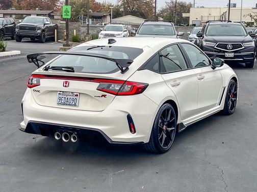 2023 Honda Civic Type R Touring