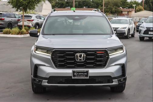 2023 Honda Pilot AWD TrailSport