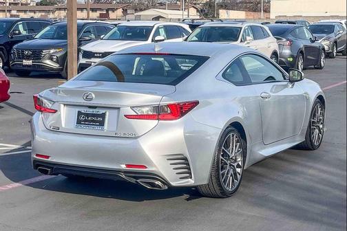 2016 Lexus RC 200t 2dr Cpe