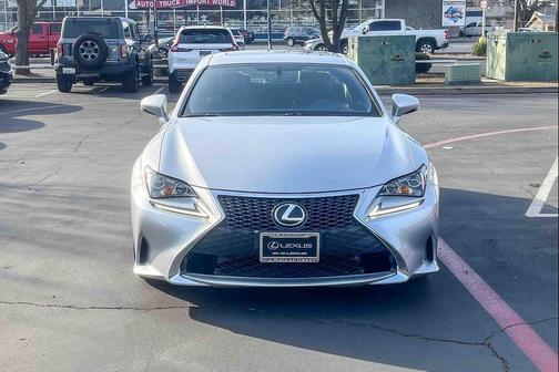 2016 Lexus RC 200t 2dr Cpe