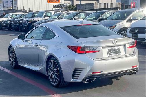 2016 Lexus RC 200t 2dr Cpe