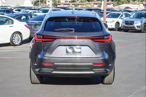 2026 Lexus NX 350h NX 350h Luxury