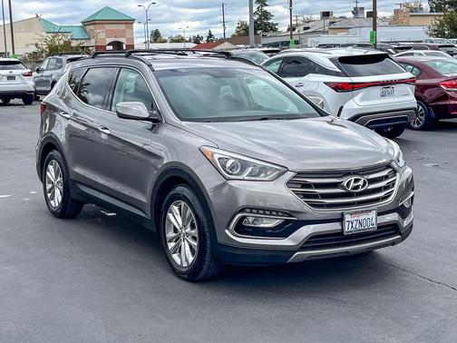 2017 Hyundai Santa Fe Sport 2.0L Turbo