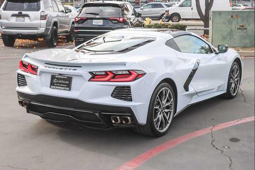 2024 Chevrolet Corvette Stingray w/3LT