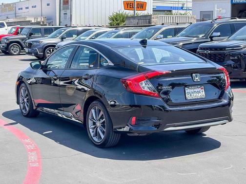 Crystal Black Pearl 2021 Honda Civic EX
