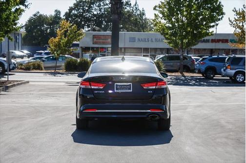 2018 Kia Optima EX