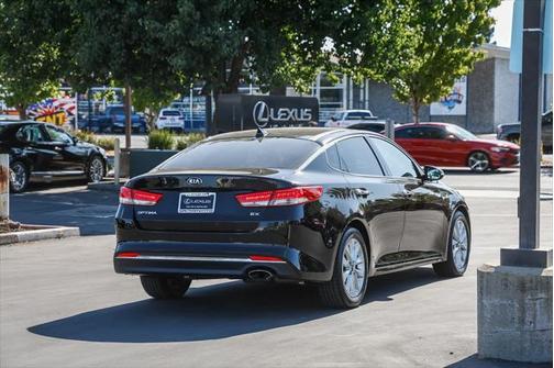 2018 Kia Optima EX