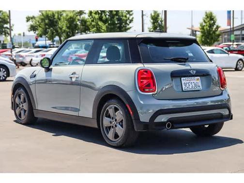 2023 MINI Hardtop Cooper