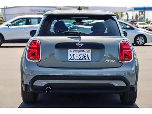 2023 MINI Hardtop Cooper