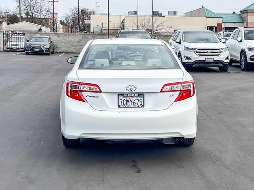 2013 Toyota Camry LE