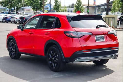 2023 Honda HR-V 2WD Sport