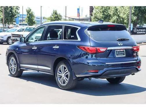 2017 INFINITI QX60 Base