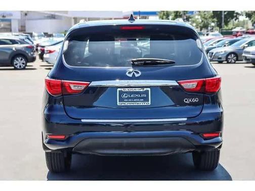 2017 INFINITI QX60 Base