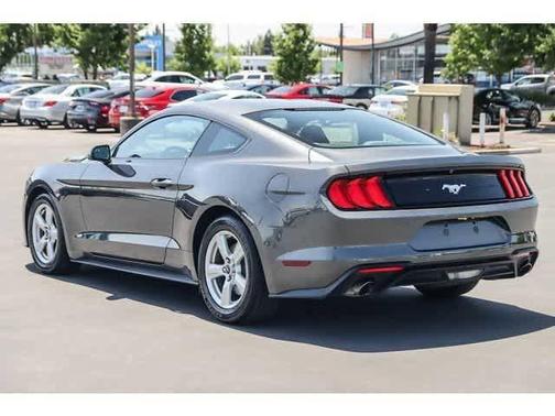 2018 Ford Mustang EcoBoost