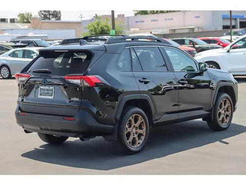 2023 Toyota RAV4 Hybrid Woodland Edition
