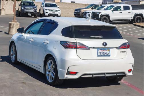 2014 Lexus CT 200h Hybrid