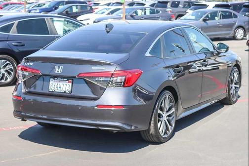 2022 Honda Civic Touring