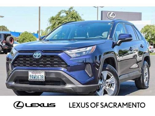 2022 Toyota RAV4 Hybrid XLE