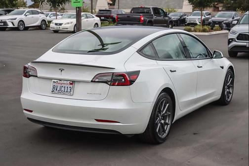 2021 Tesla Model 3 Long Range