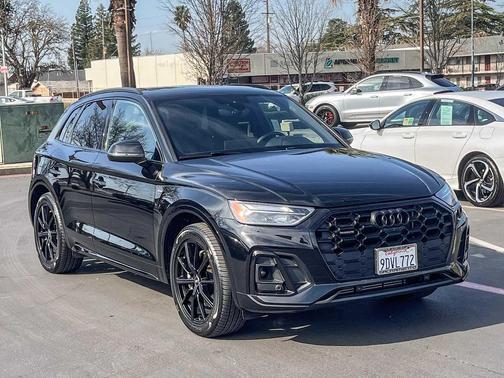 2023 Audi Q5 e 55 S line Premium Plus