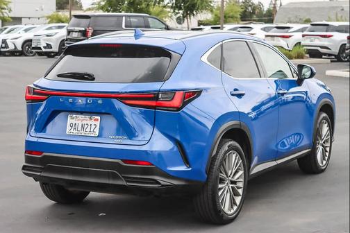 2022 Lexus NX 350h Luxury