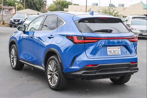 2022 Lexus NX 350h Luxury