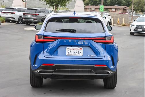 2022 Lexus NX 350h Luxury