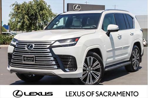 2025 Lexus LX 700h Luxury