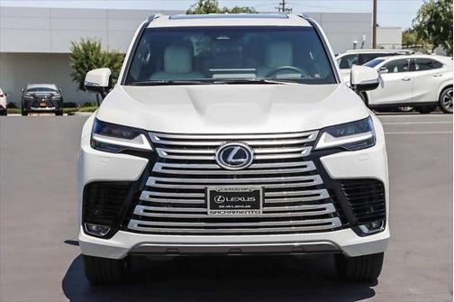 2025 Lexus LX 700h Luxury