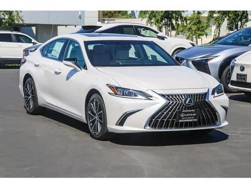 2025 Lexus ES 300h Base