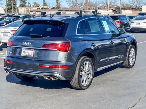 2022 Audi SQ5 3.0T Premium Plus