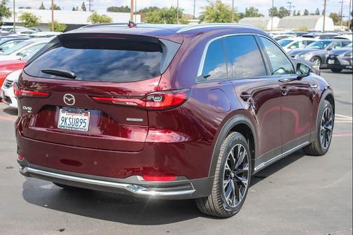 2024 Mazda CX-90 PHEV Premium Plus