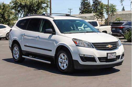 2017 Chevrolet Traverse LS