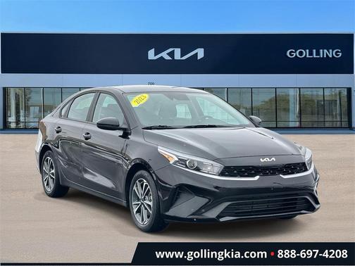 2023 Kia Forte LXS