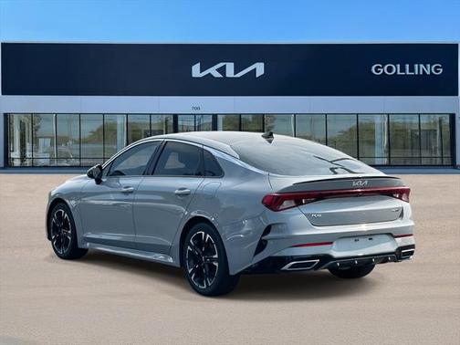 2022 Kia K5 GT-Line