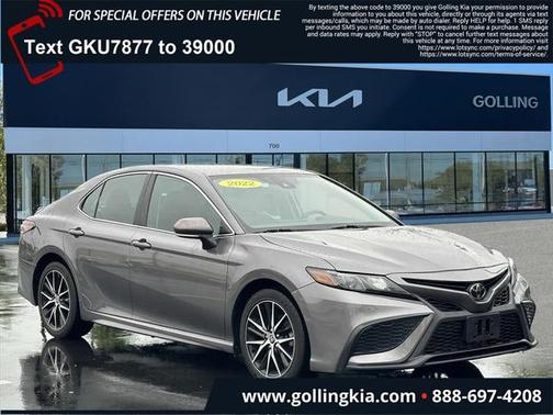 2022 Toyota Camry SE