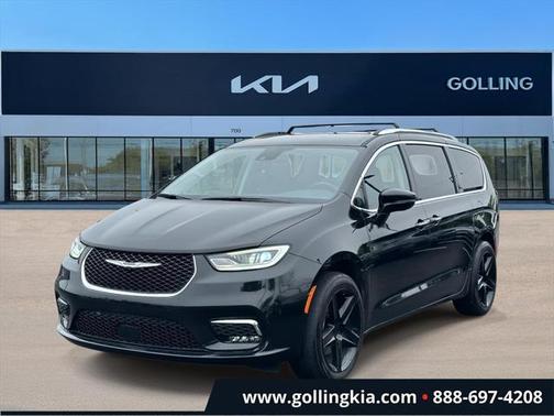 2021 Chrysler Pacifica Touring L